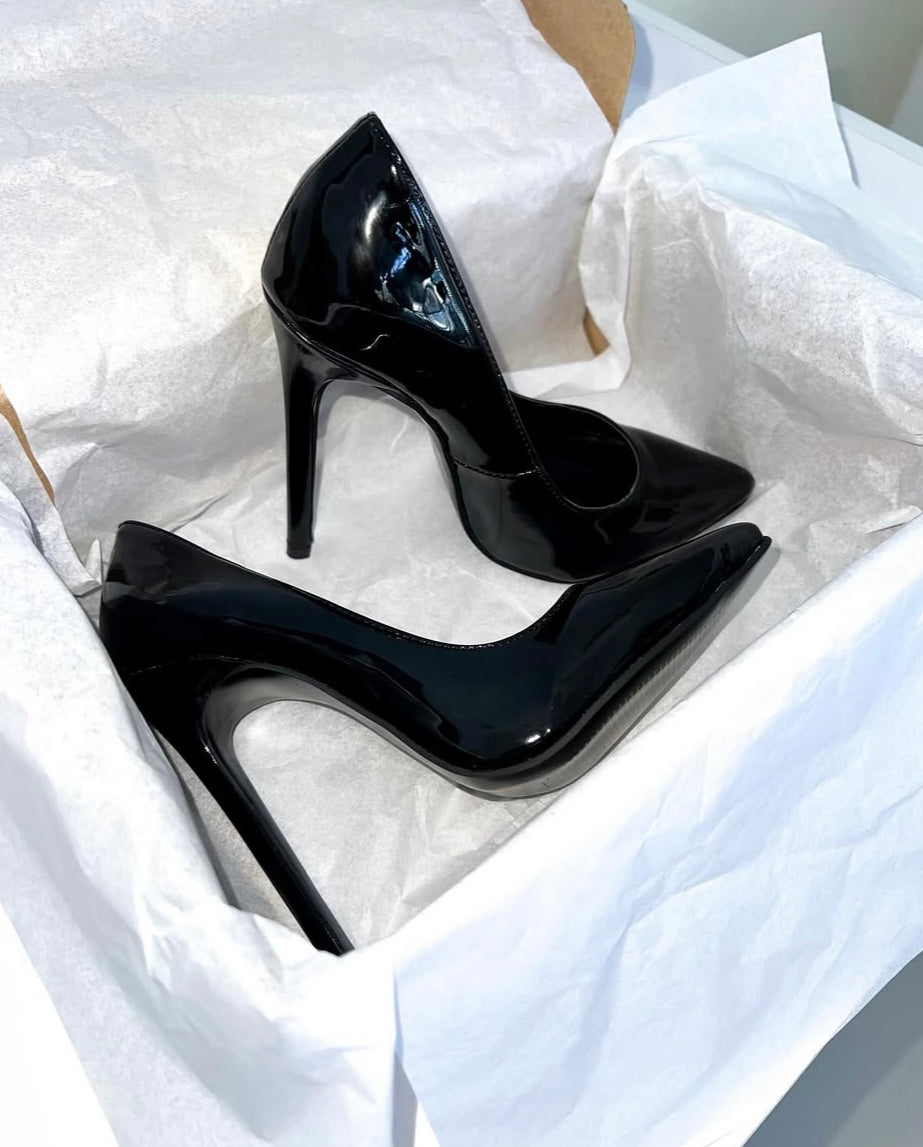 Zapatilla Stiletto negro