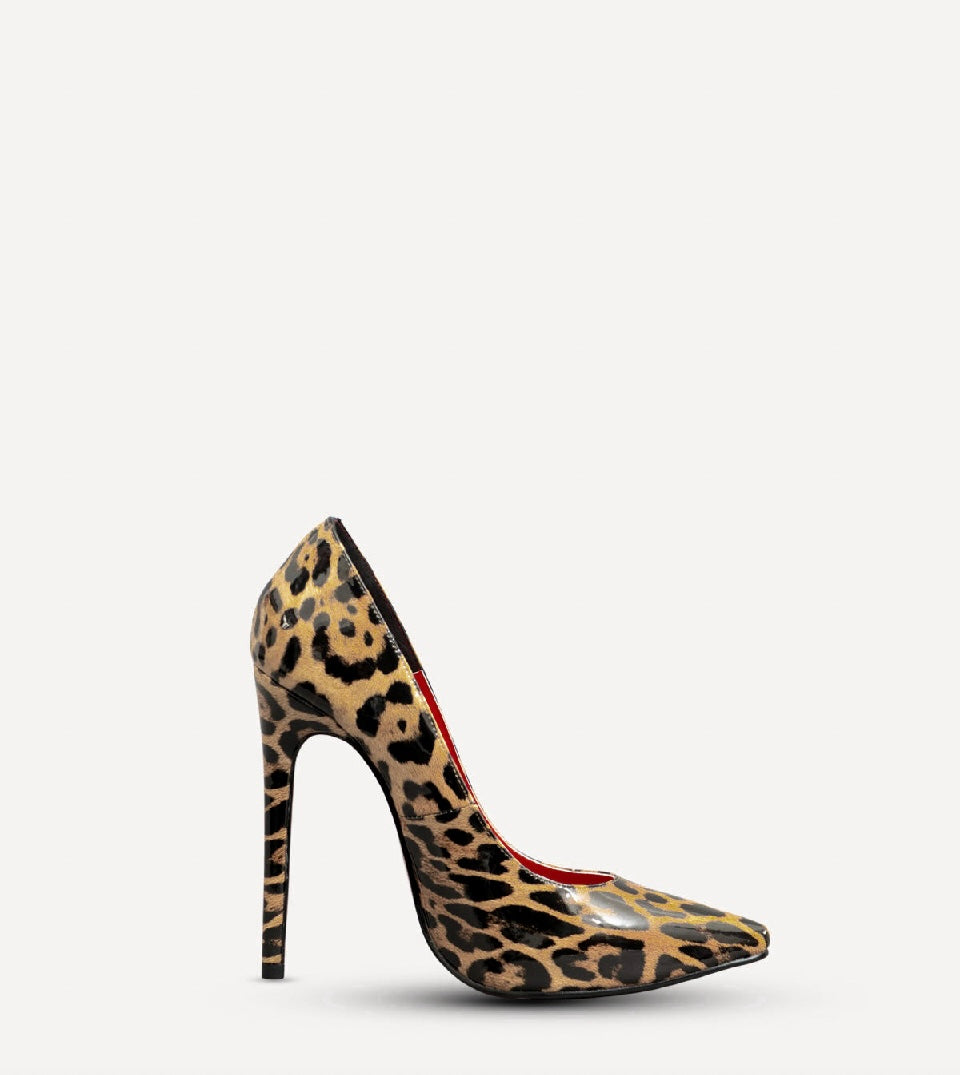 Zapatilla leopardo suela roja