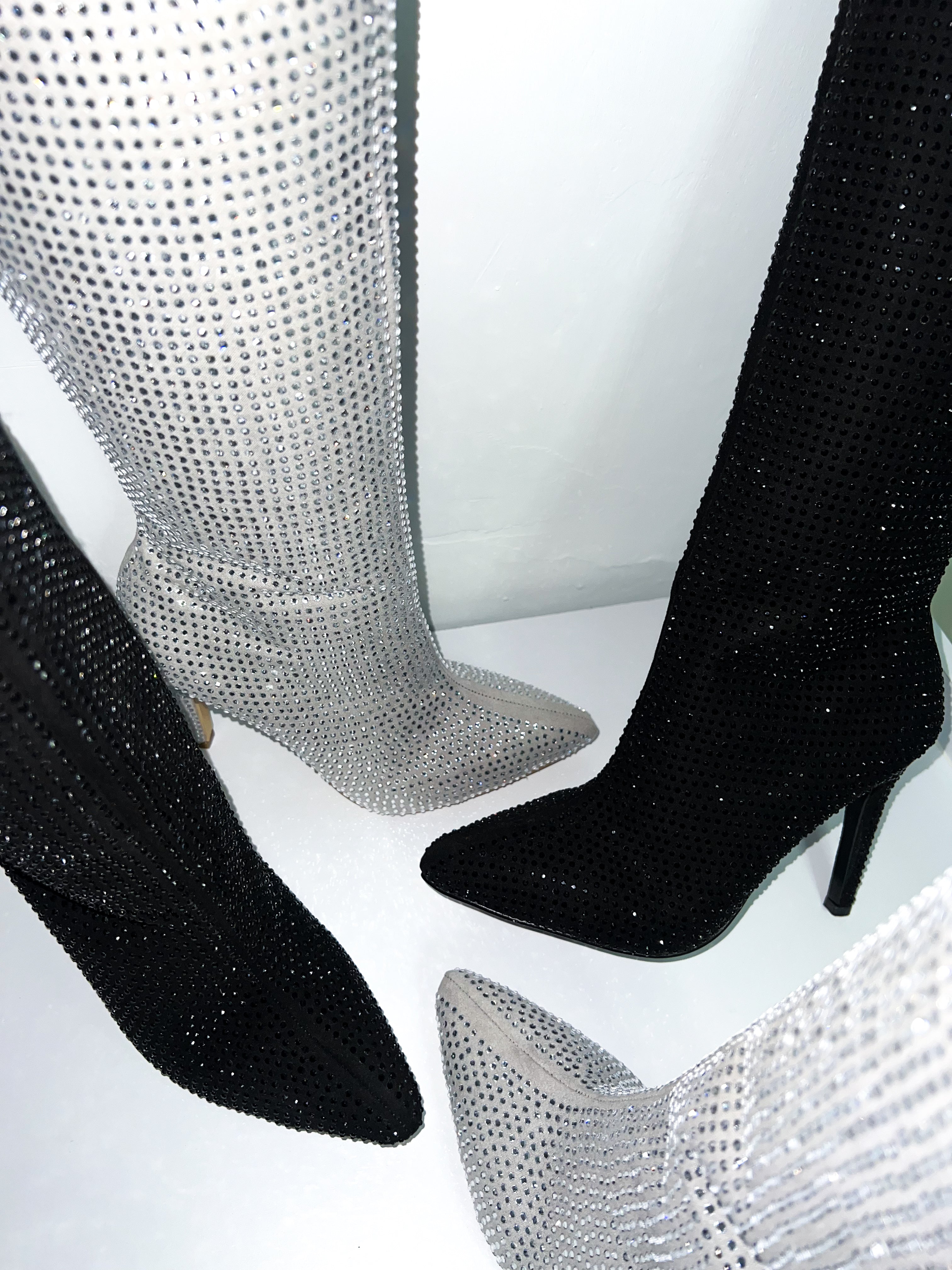 Bota Allisha Pedreria Color Plata