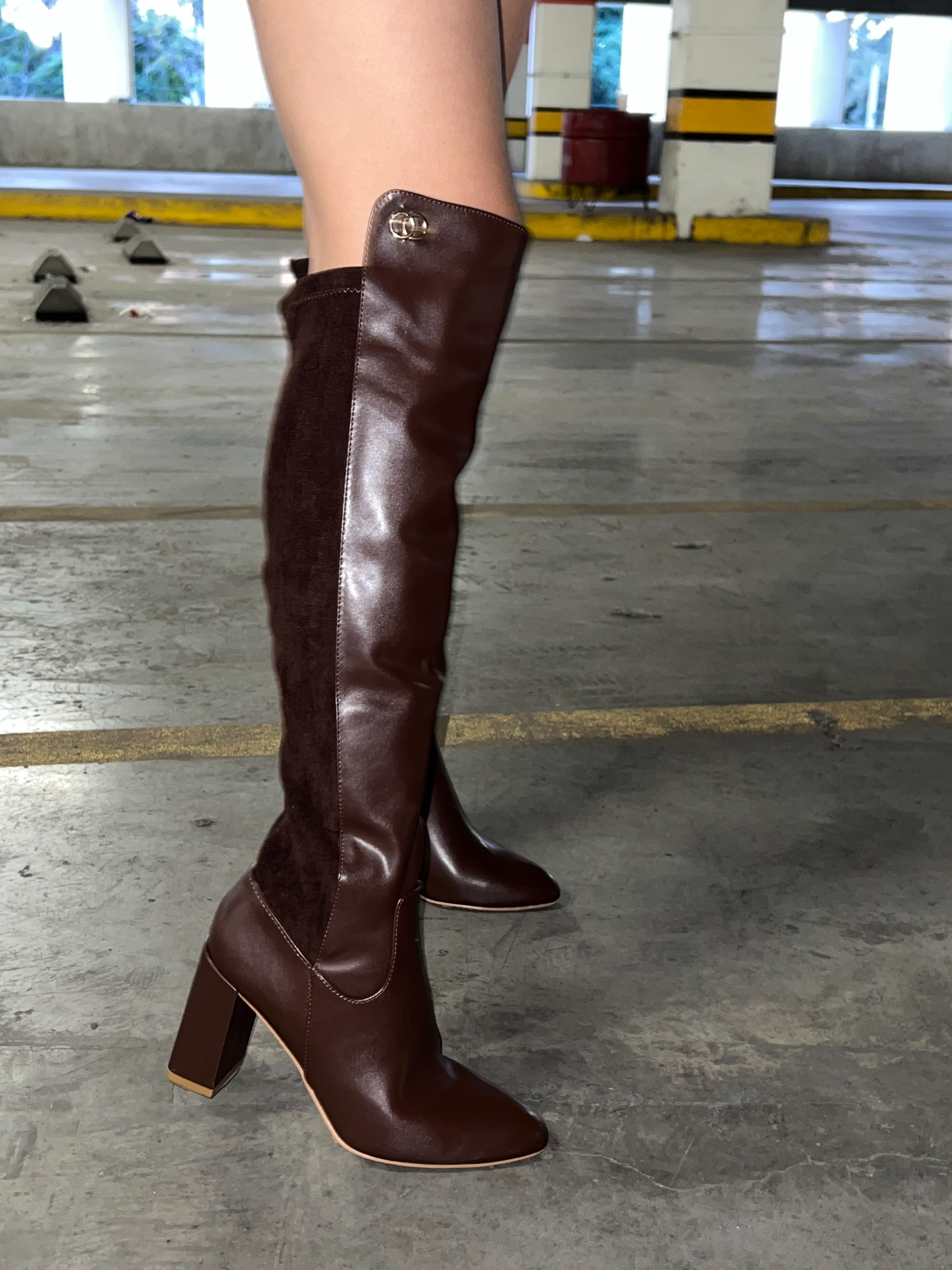 bota cafe tacon grueso