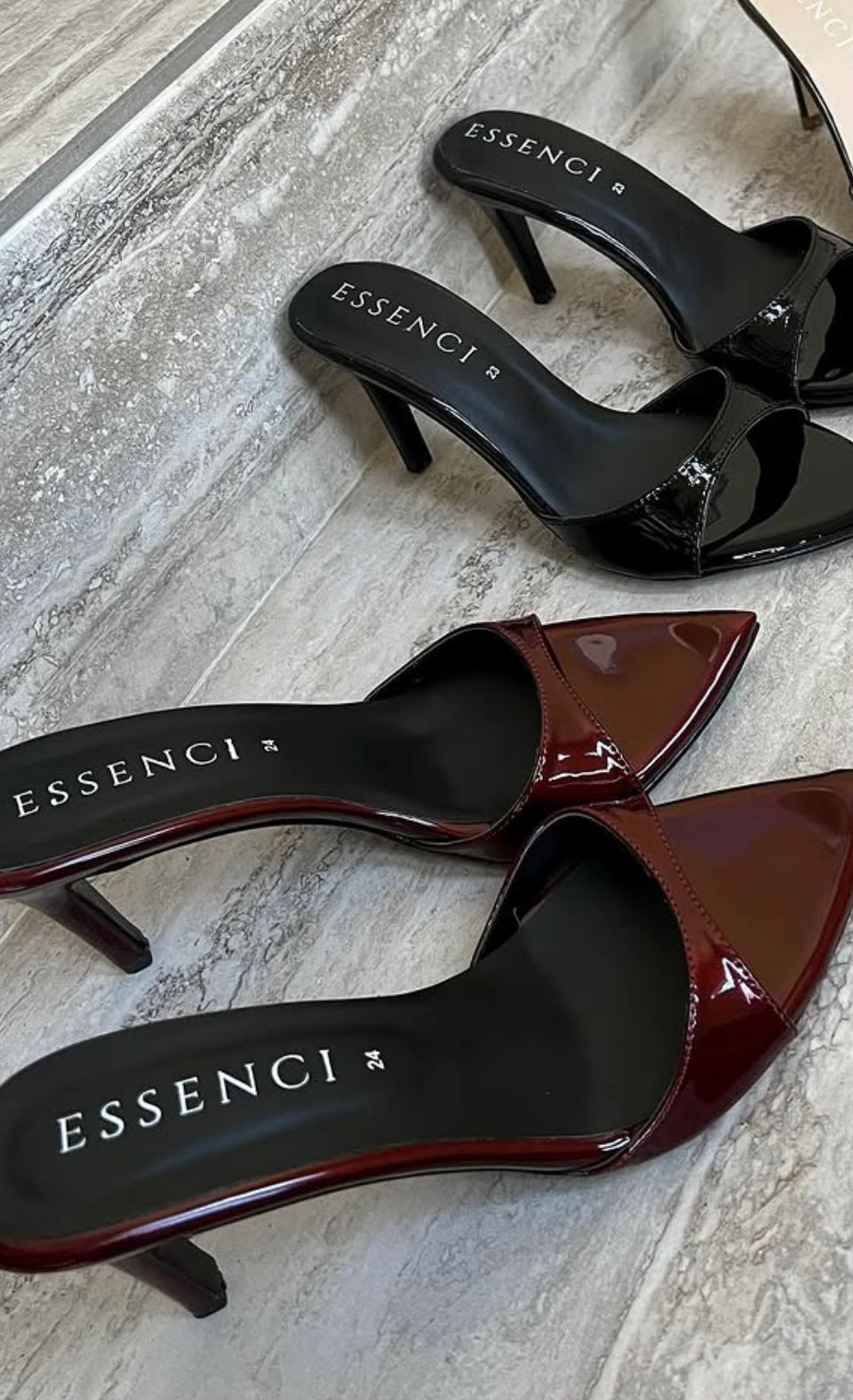 Zapatilla destalonada estilo mule